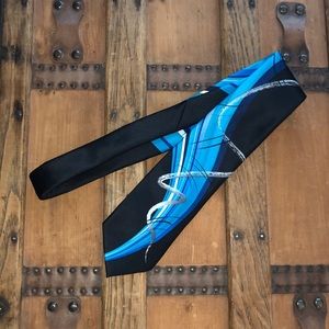 Brand new blue tie